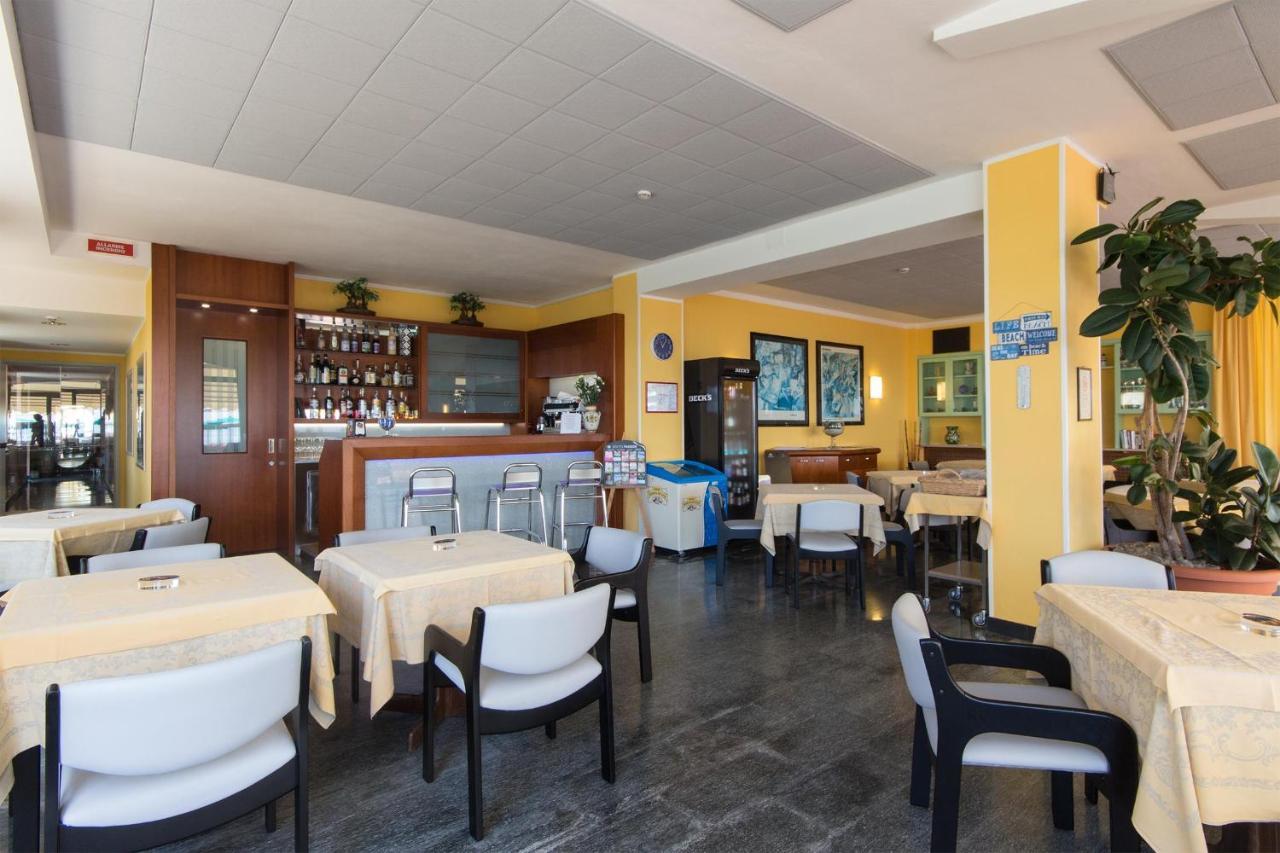 דיאנו מרינה Hotel Bellevue Et Mediterranee מראה חיצוני תמונה